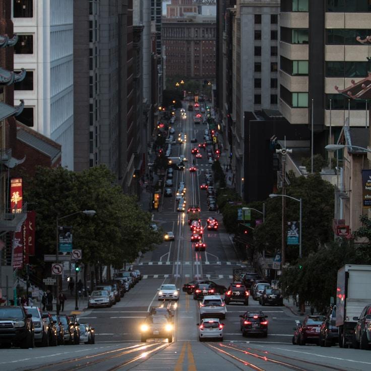Parents evaluating schools in Spain